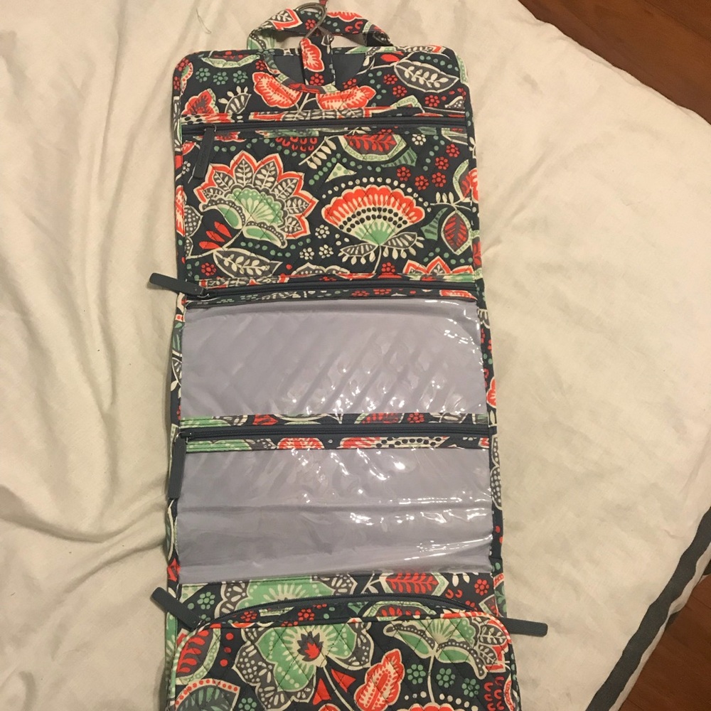 Vera Bradley Hanging Organizer